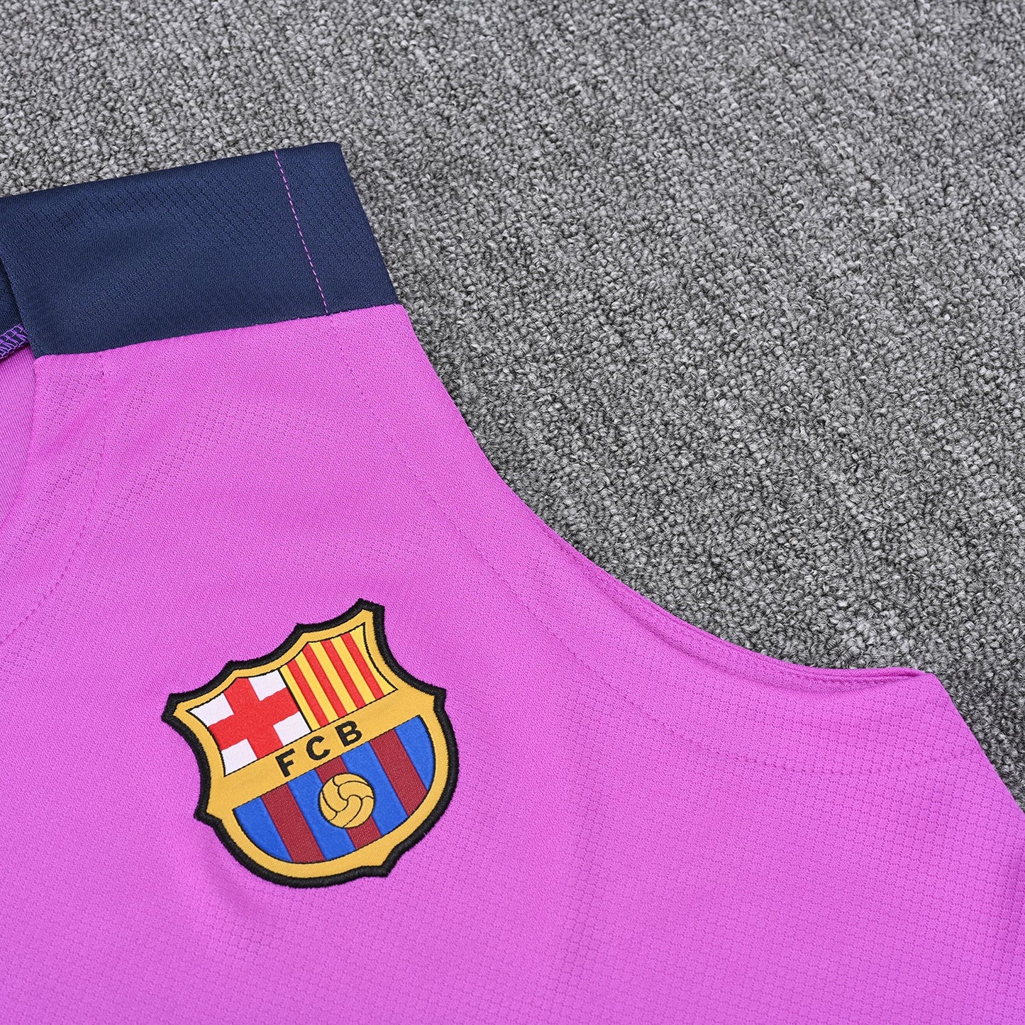 Barcellona viola completo con canottiera 2025/26