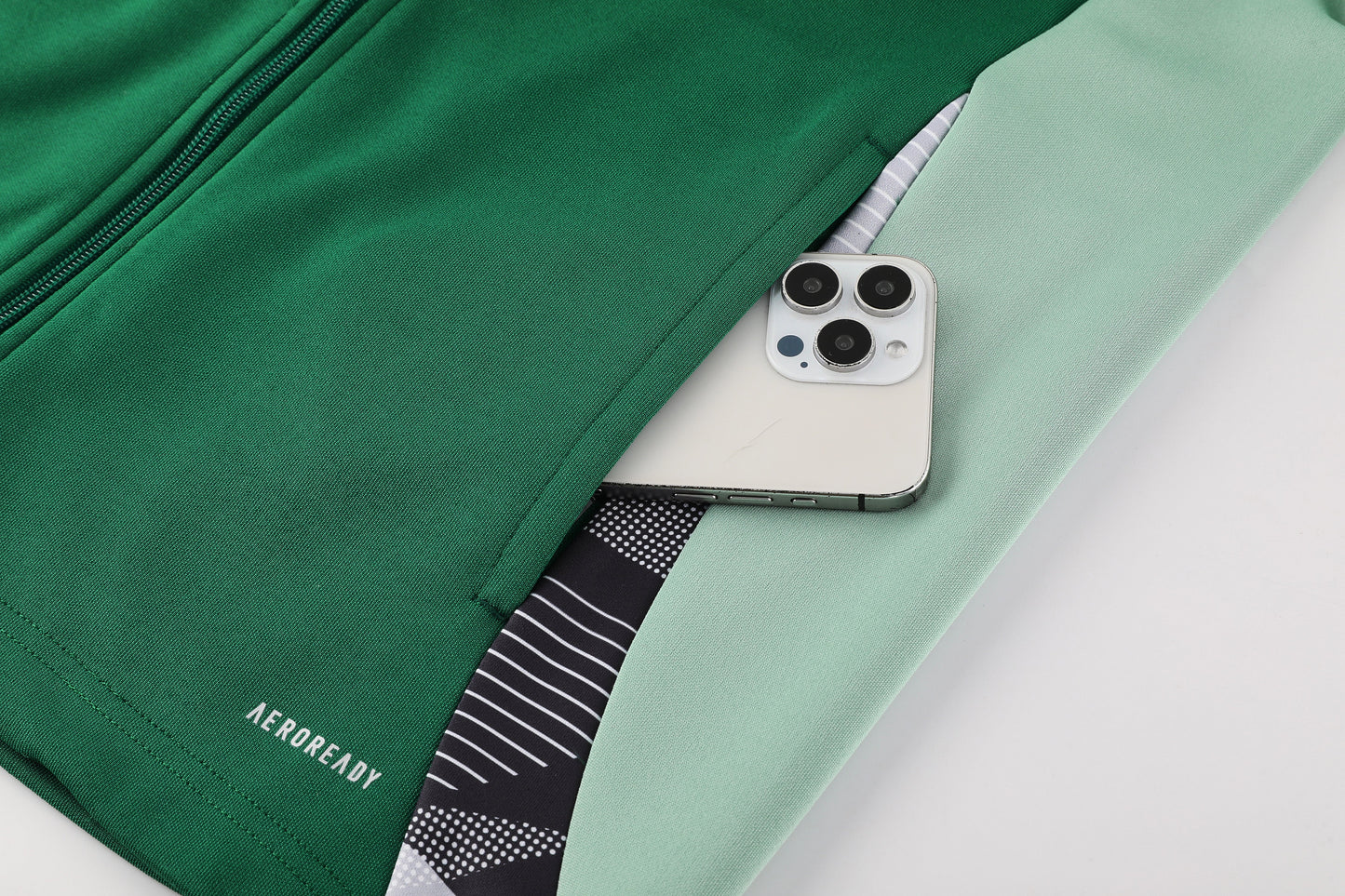 Tuta Sport verde smeraldo