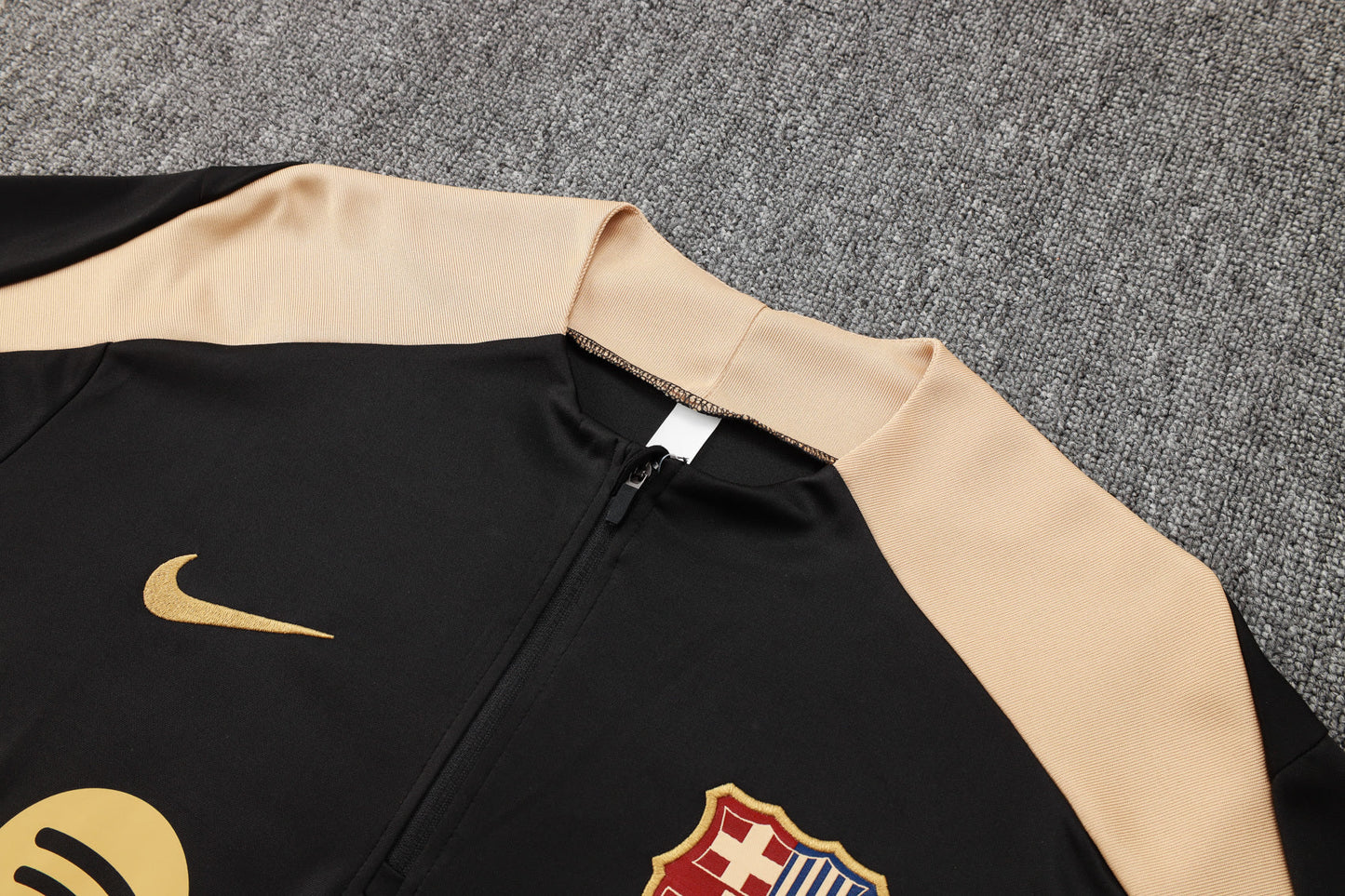 Tuta Barca Nero beige