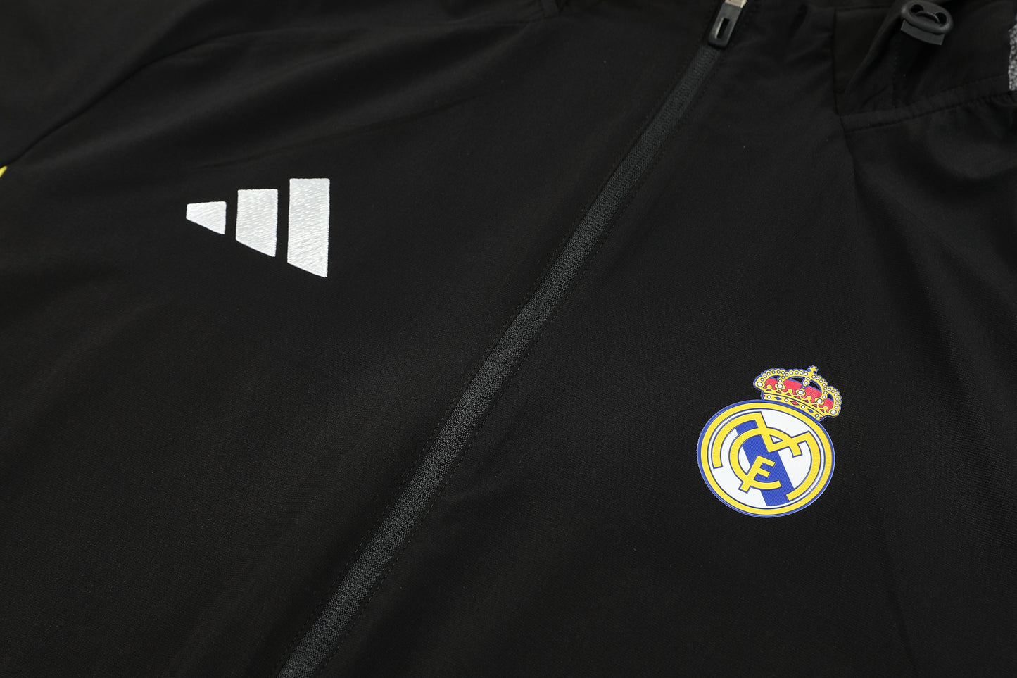 Tuta Real Madrid Black 25-26 Zip Intera