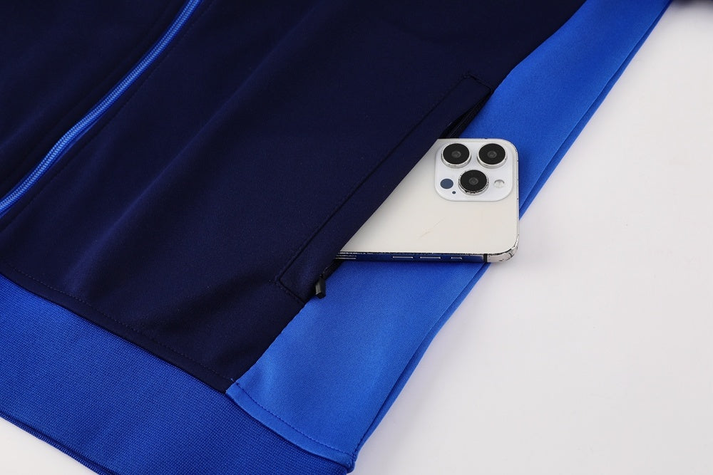 Tuta Sport blu riga bianca