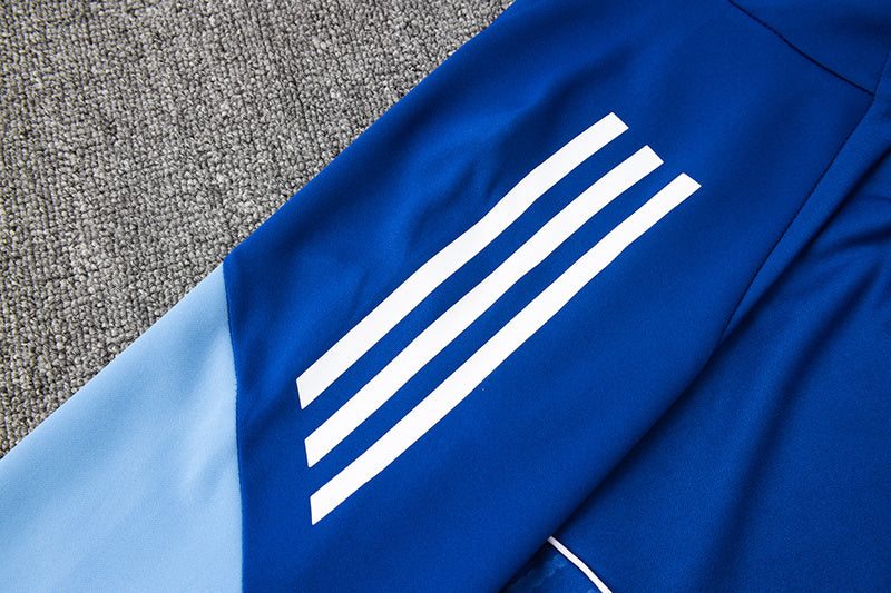 Tuta Sport Azzurro maniche Celeste