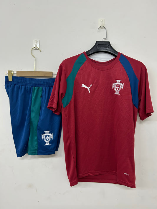Portogallo completo rosso 26-27