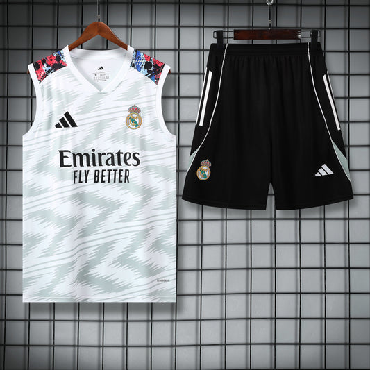 Real Madrid bianco fantasy scuro completo con canottiera