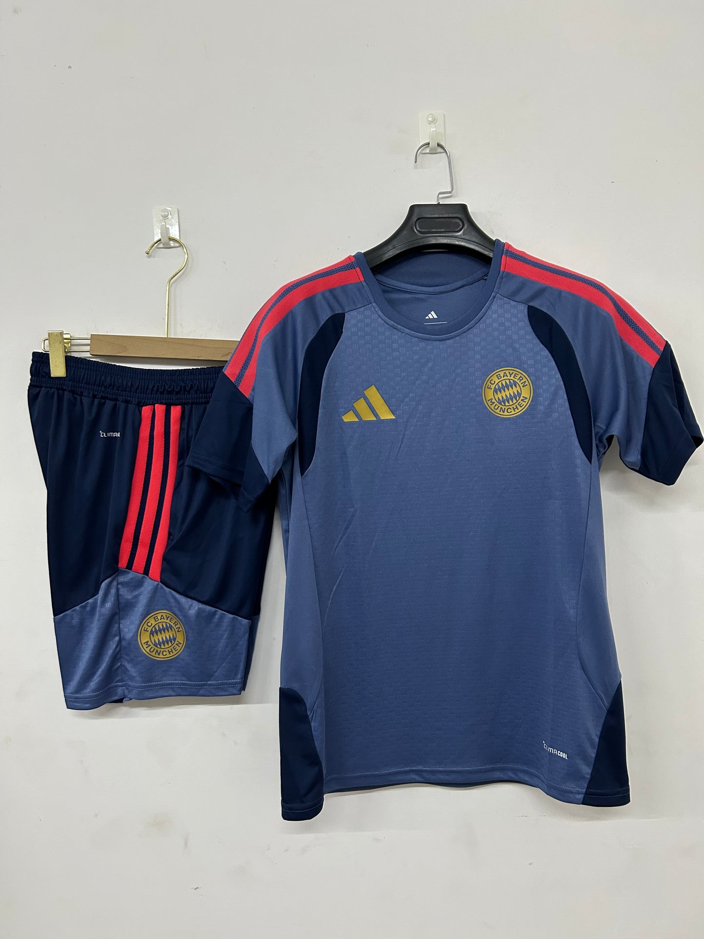 Bayern monaco completo grigio  26-27