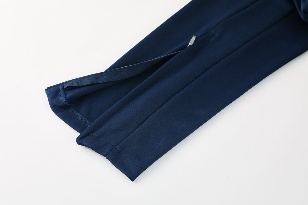 Tuta Sport blu colletto scuro