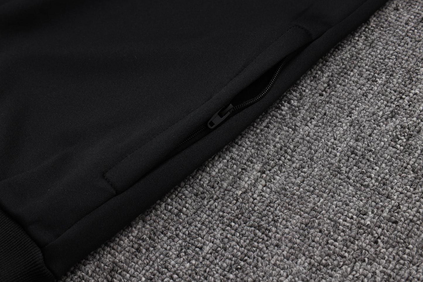 Tuta Germania Nero zip intera 2025/26