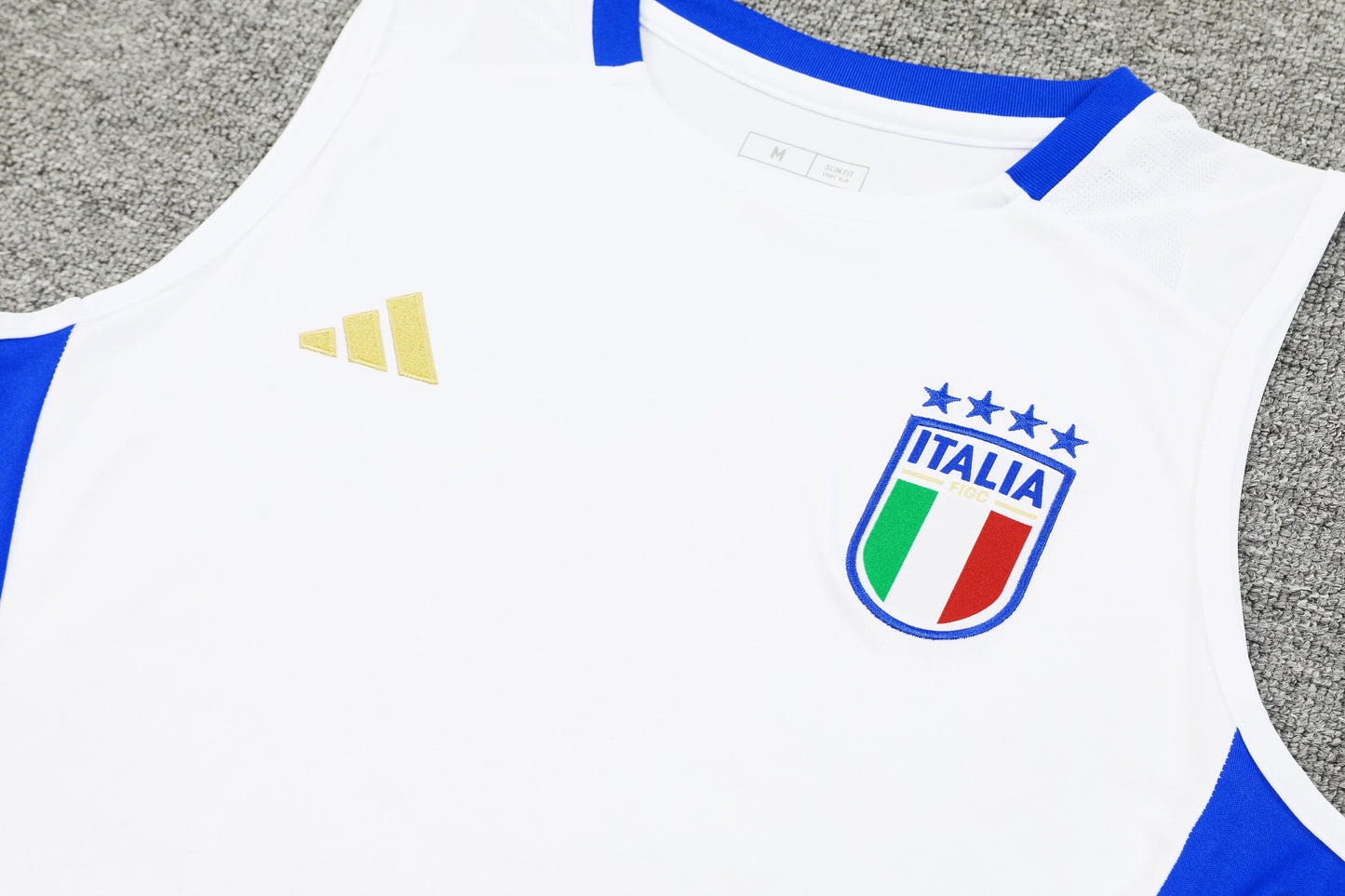 Italia bianco completo con canottiera