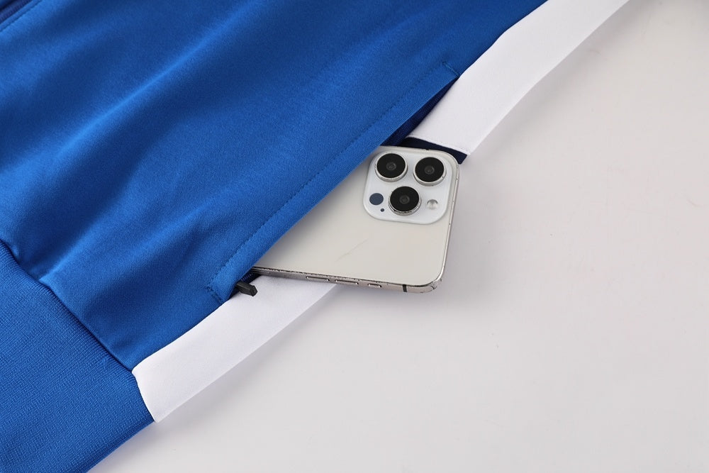 Tuta Sport blu royal colletto scuro