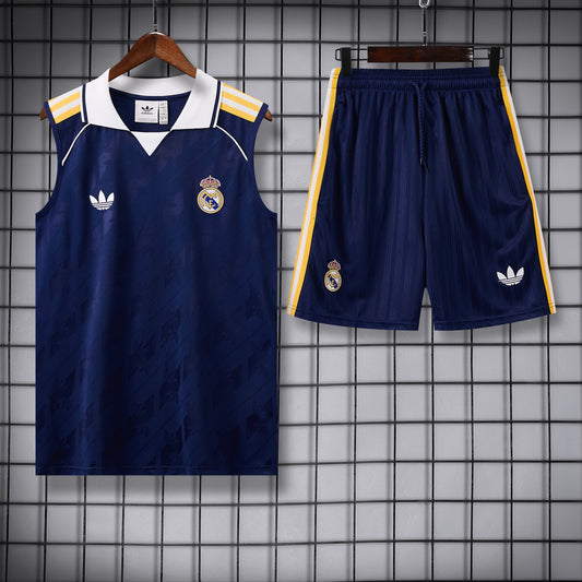 Real Madrid completo 2026-2027 con canottiera blu