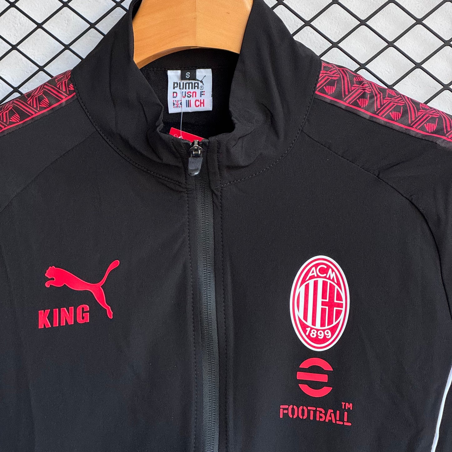 Tuta Milan 25-26
