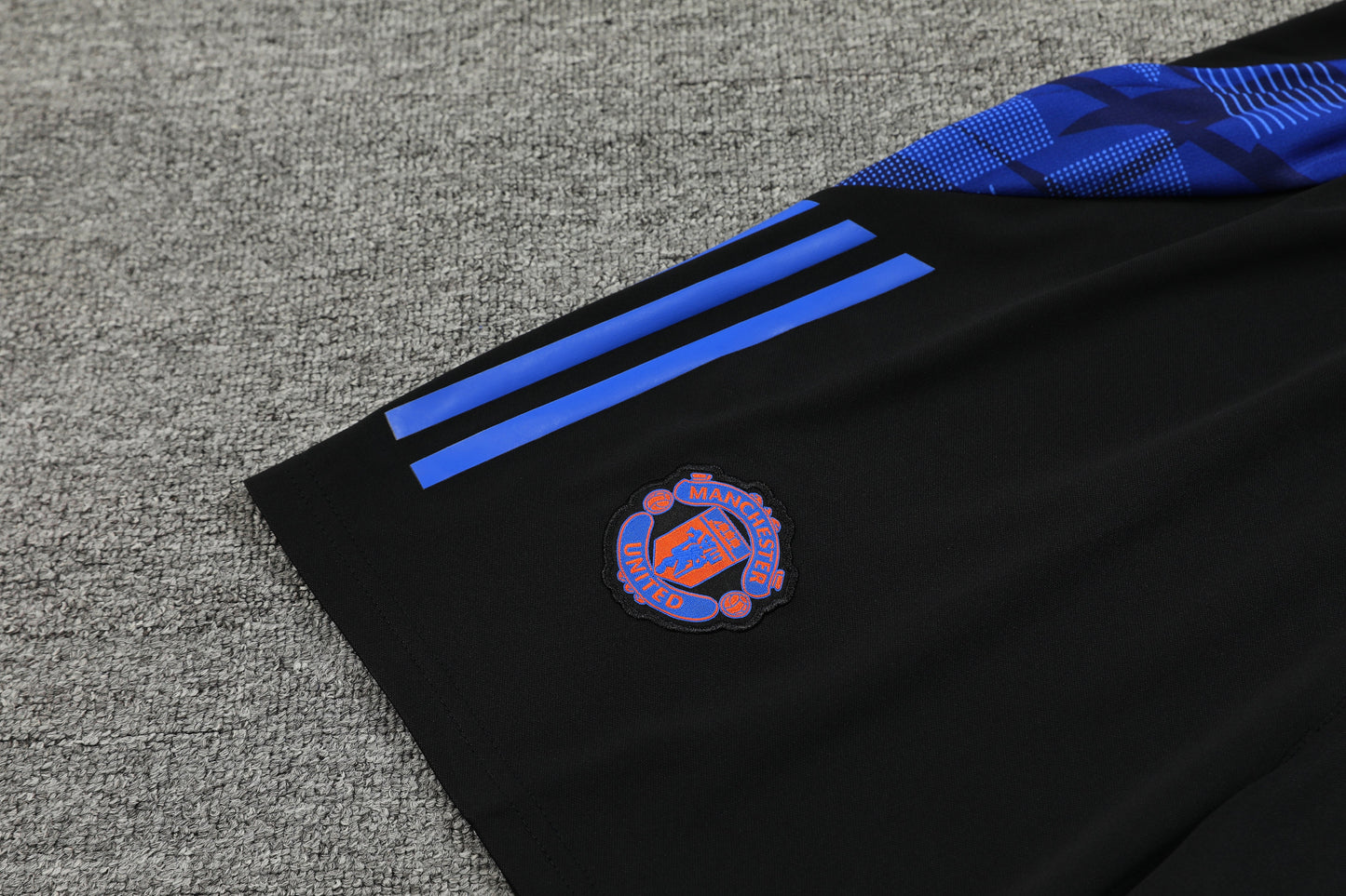 Manchester United pink completo con canottiera