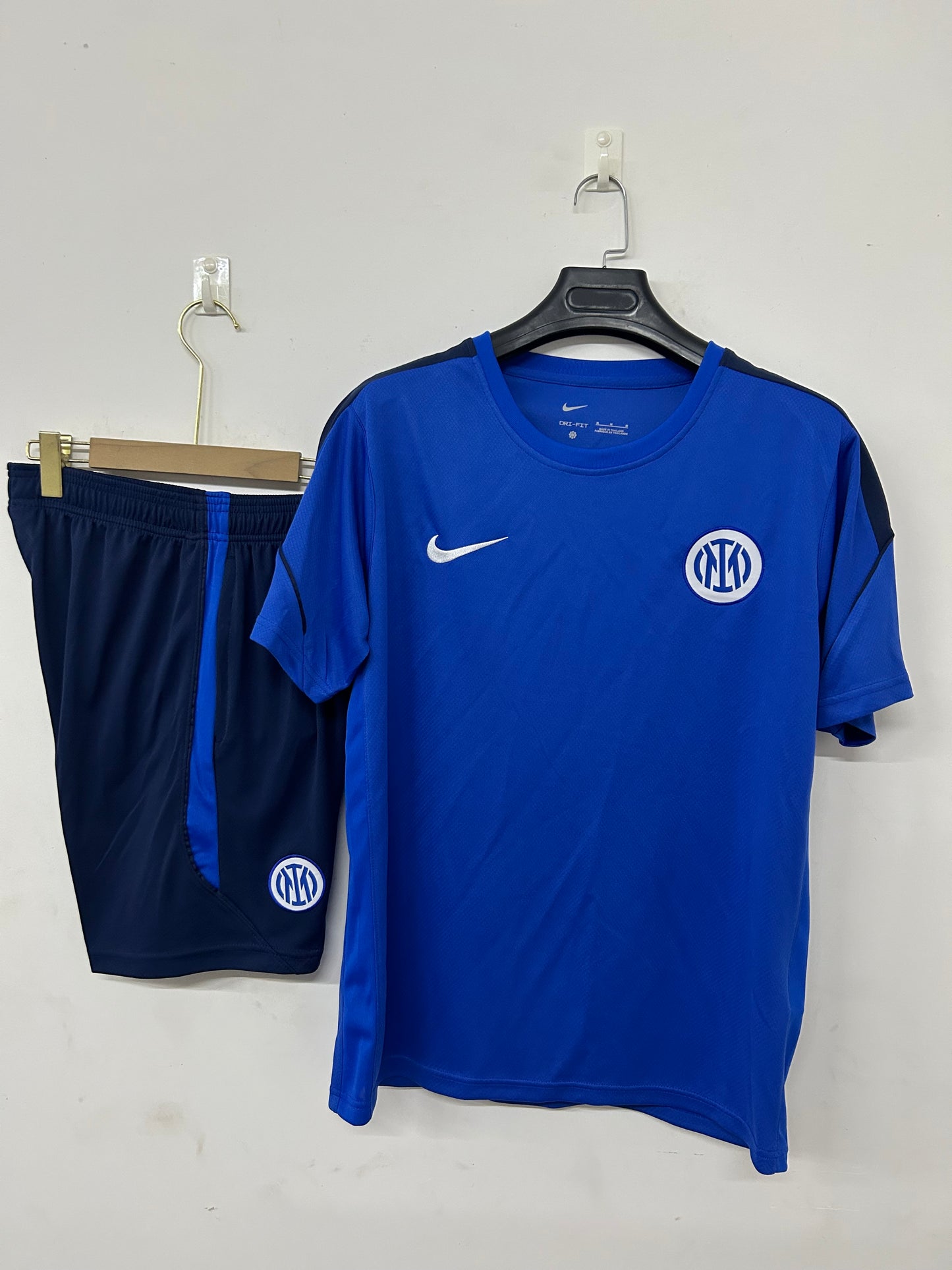 Inter completo blu 26-27