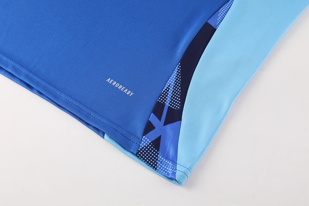 Tuta Sport blu colletto azzurro