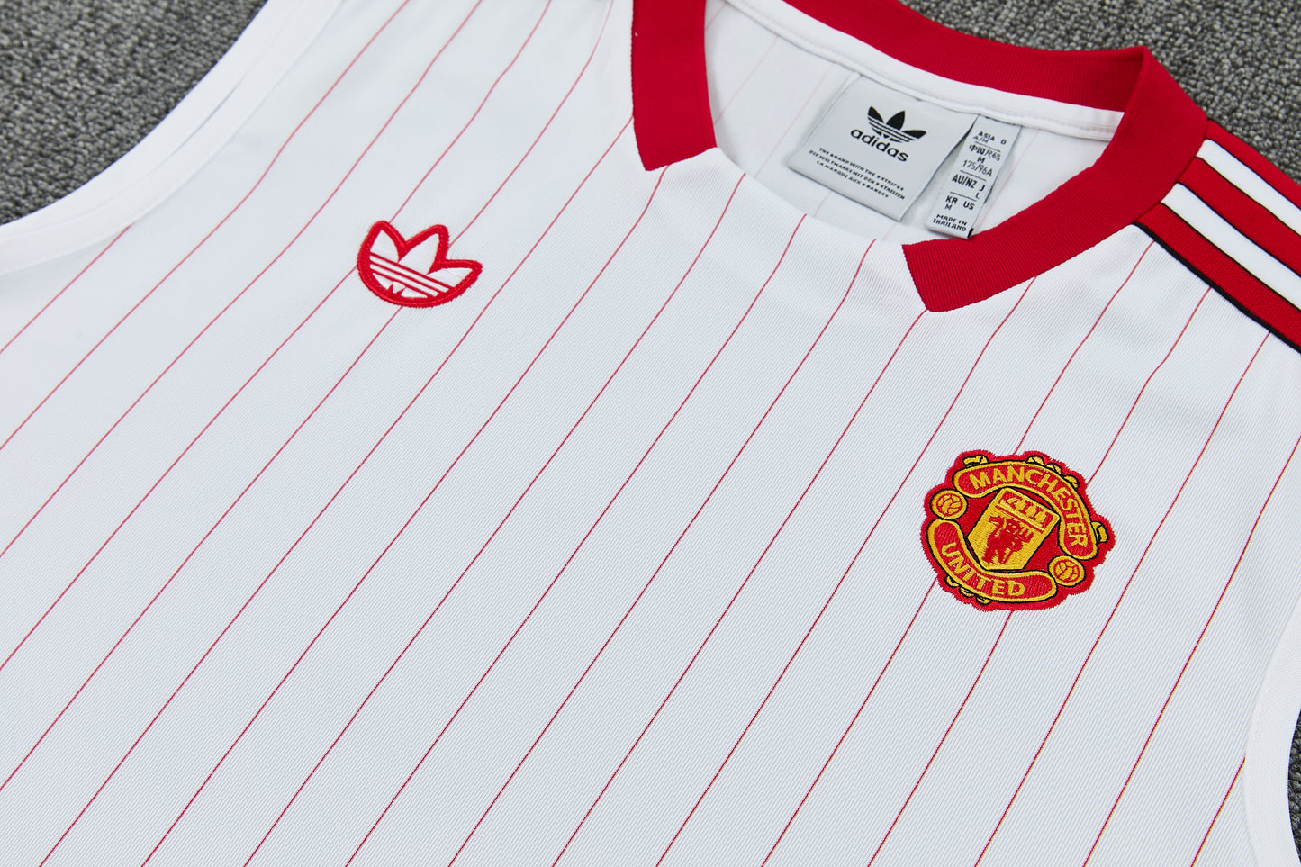 Completo Canottiera Manchester United Bianco 26/27