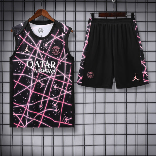 Paris Saint German fantasy nero e rosa completo con canottiera 2025/26